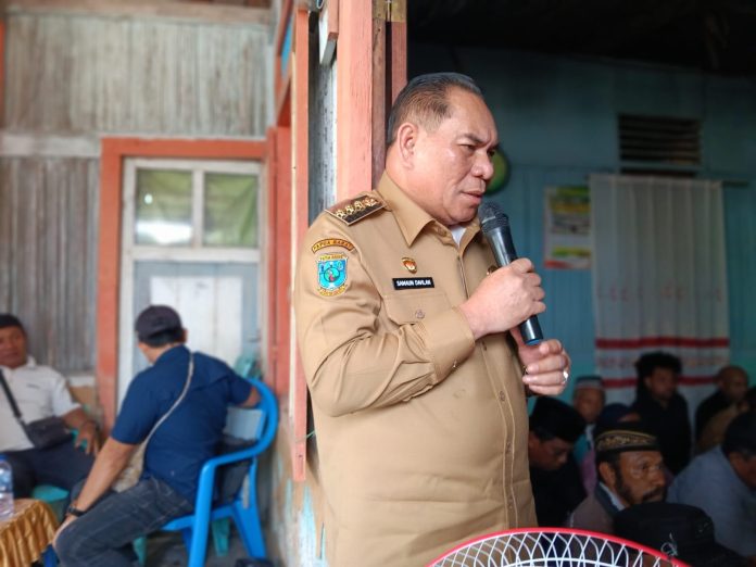 Bupati Fakfak. Samaun Dahlan, foto ; rustam rettob/mataradarindonesia.com